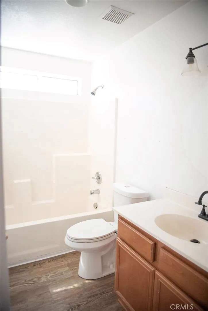 29104 Escalante Road, Menifee, California 92587 home-pic-16